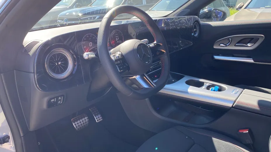 MERCEDES-BENZ CLA CLA 200 mHEV 8G-DCT