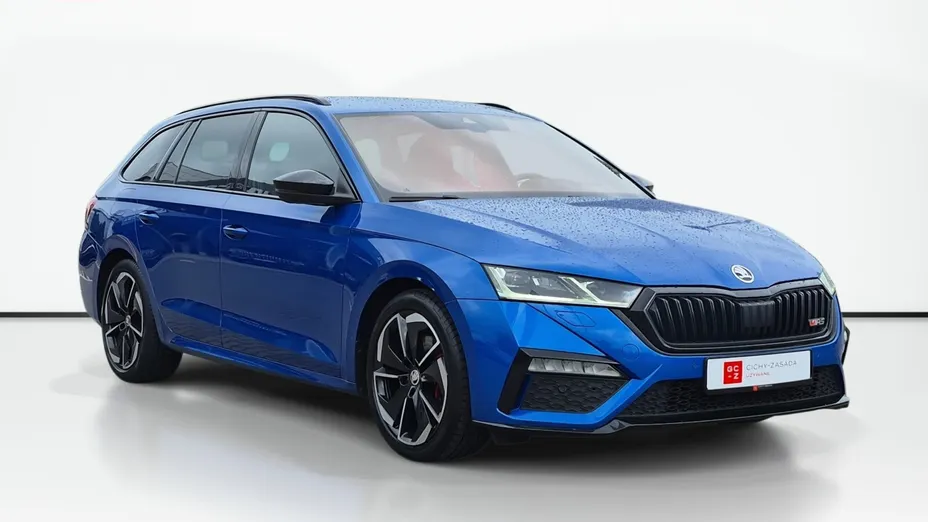 SKODA Octavia -