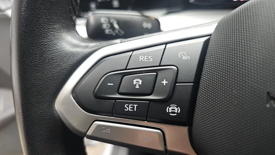 VOLKSWAGEN Golf Golf VIII 1.5 TSI EVO Life