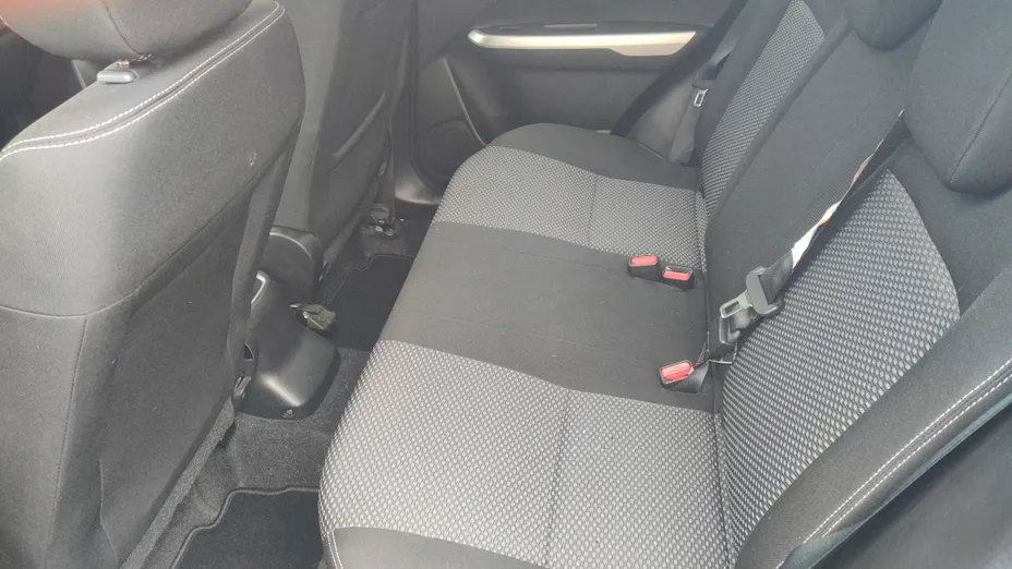 SUZUKI Vitara -