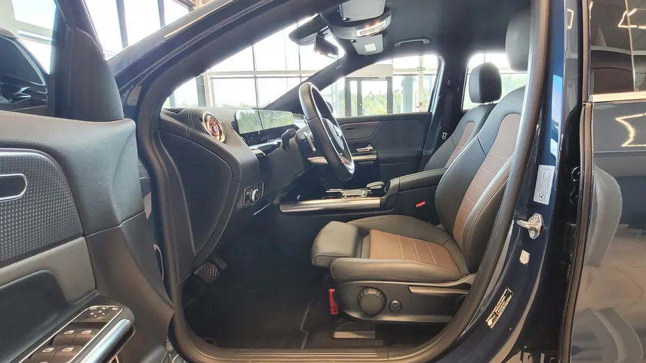 MERCEDES-BENZ EQA EQA 250 66.5kWh Electric Art