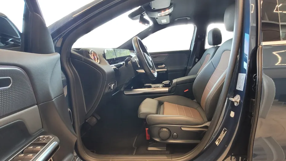 MERCEDES-BENZ EQA EQA 250 66.5kWh Electric Art