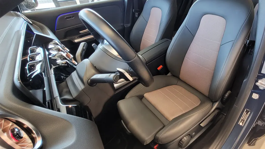 MERCEDES-BENZ EQA EQA 250 66.5kWh Electric Art