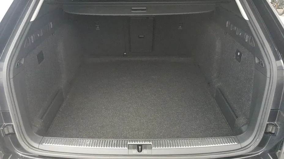 SKODA Superb Superb 2.0 TDI SCR Style DSG