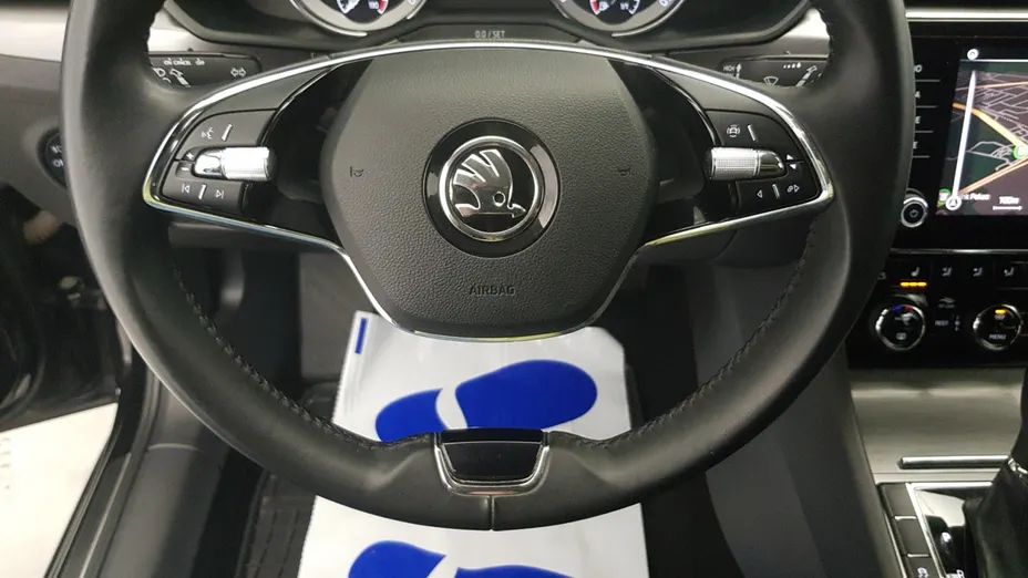 SKODA Superb Superb 2.0 TDI SCR Style DSG