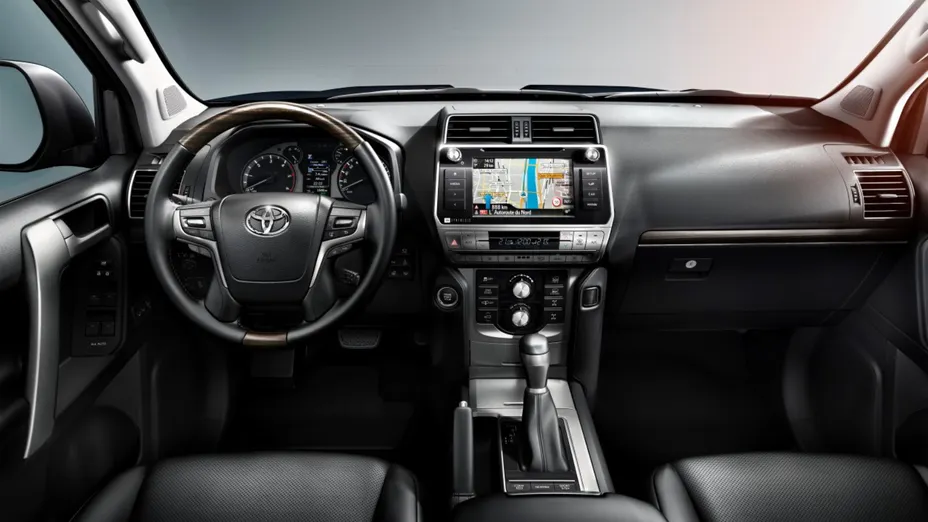 TOYOTA Land Cruiser LC 2.8 D-4D Prestige aut Nowy