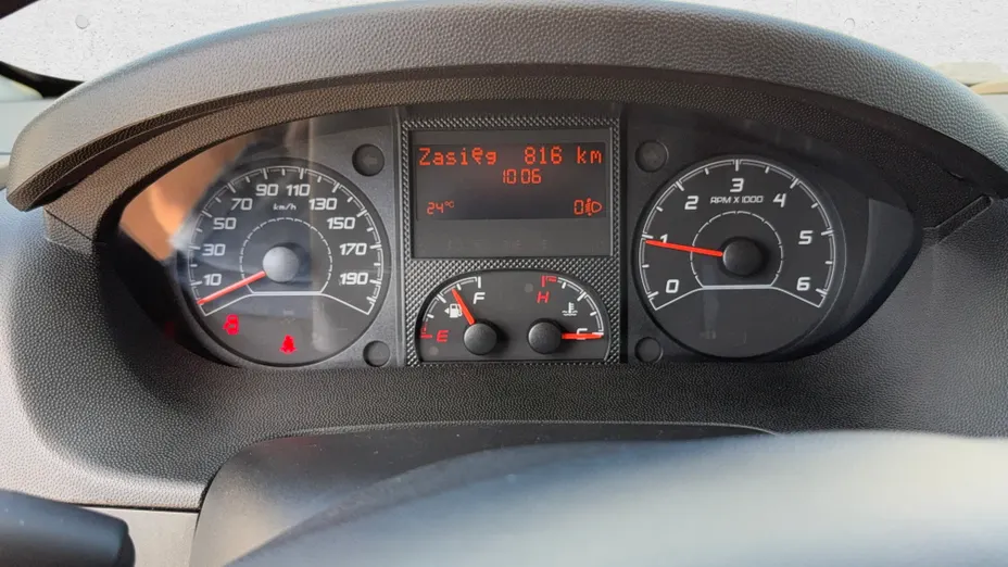 PEUGEOT Boxer Boxer 333 BlueHDi L2H2 Pro