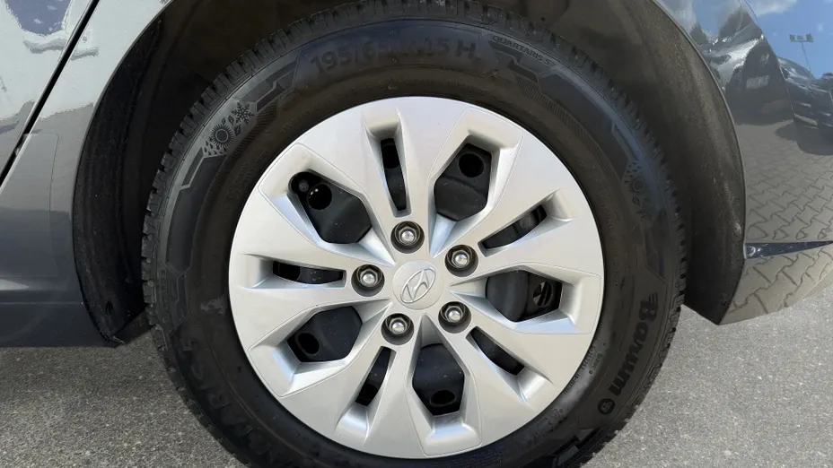 HYUNDAI i30 i30 1.0 T-GDI Modern