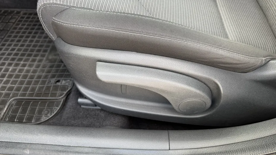 HYUNDAI i30 i30 1.0 T-GDI Modern