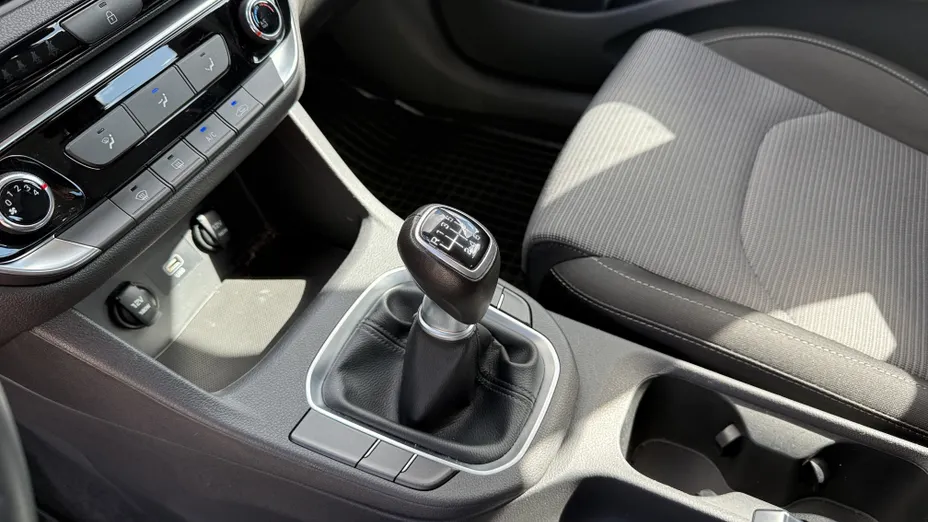 HYUNDAI i30 i30 1.0 T-GDI Modern