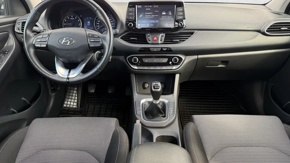 HYUNDAI i30 i30 1.0 T-GDI Modern