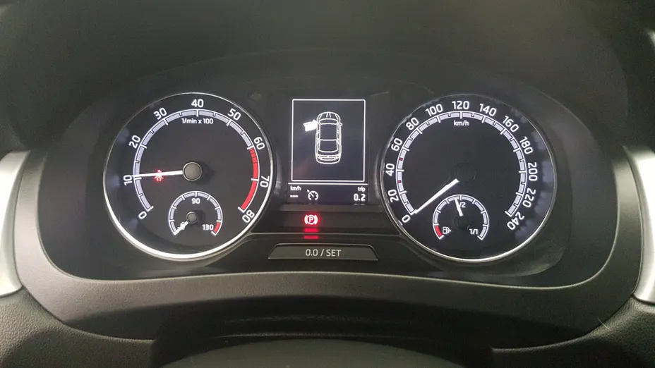 SKODA Rapid Rapid 1.0 TSI Ambition