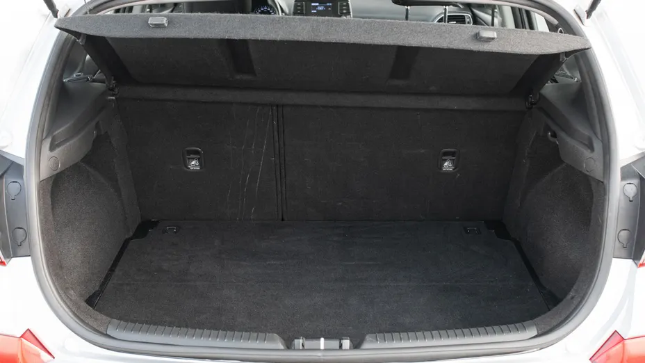 HYUNDAI i30 i30 1.4 Classic +