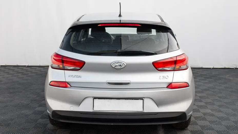 HYUNDAI i30 i30 1.4 Classic +
