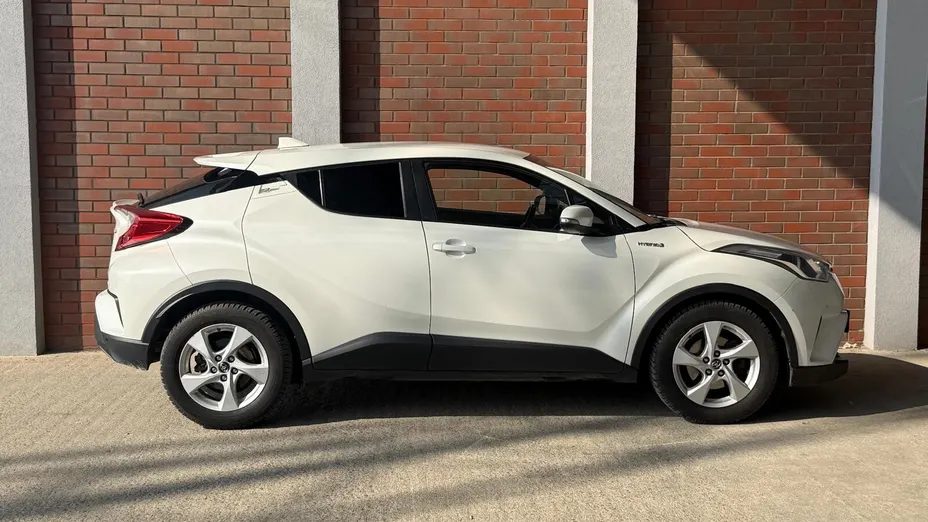 TOYOTA C-HR C-HR 1.8 Hybrid Premium