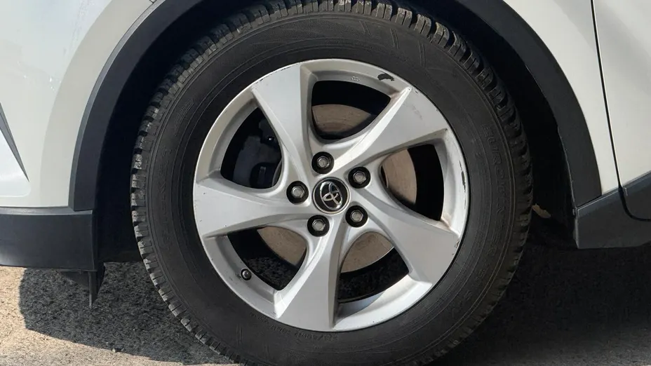 TOYOTA C-HR C-HR 1.8 Hybrid Premium