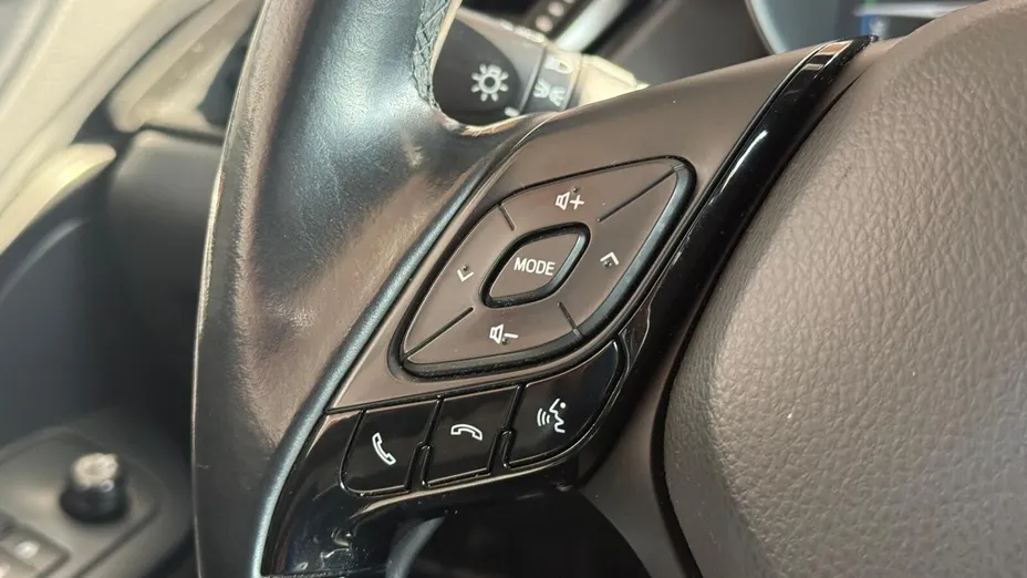 TOYOTA C-HR C-HR 1.8 Hybrid Premium