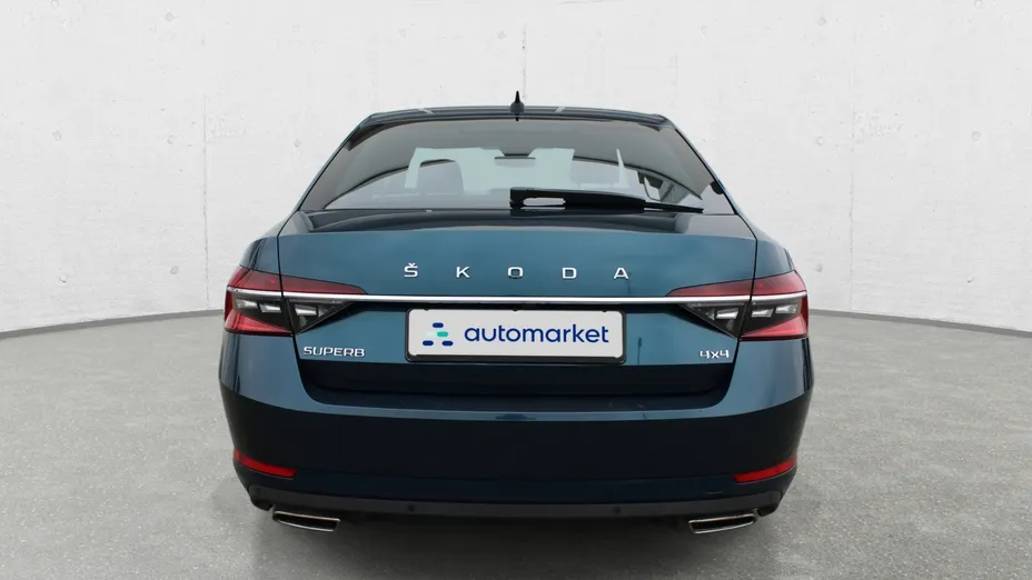 SKODA Superb Superb 2.0 TSI 4x4 L&K DSG