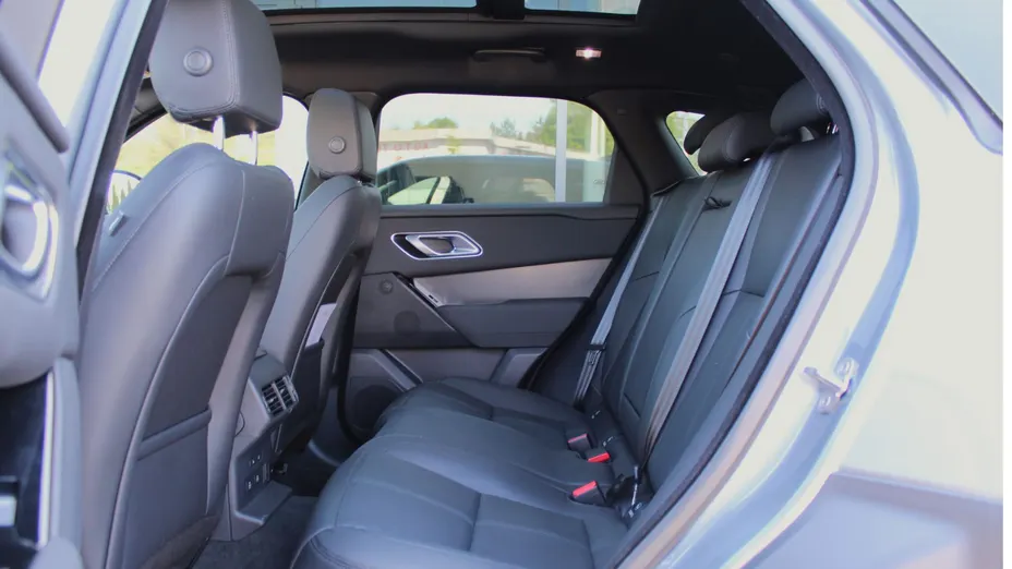 LAND ROVER Range Rover Velar Velar 2.0 D200 mHEV R-Dynamic SE