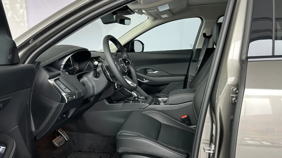 JAGUAR E-Pace E-Pace 2.0 D200 mHEV AWD R-Dynamic Black