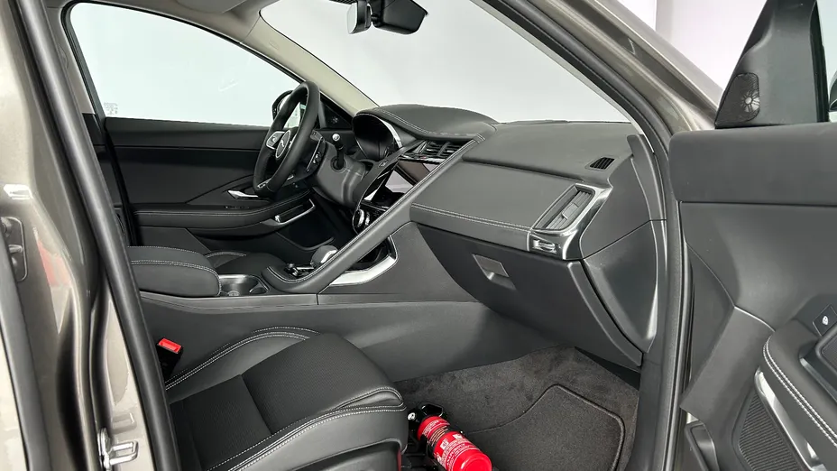 JAGUAR E-Pace E-Pace 2.0 D200 mHEV AWD R-Dynamic Black