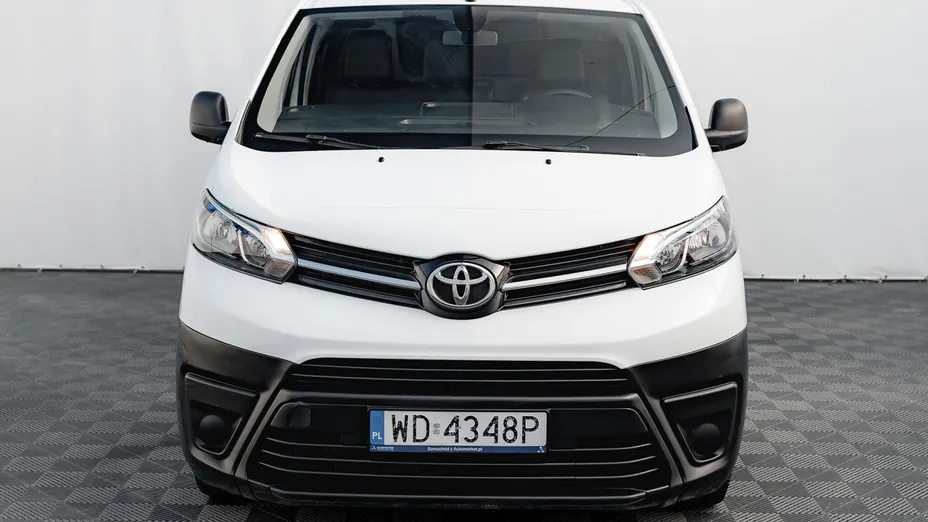 TOYOTA Proace Proace 2.0 D-4D Long 3,1t Active