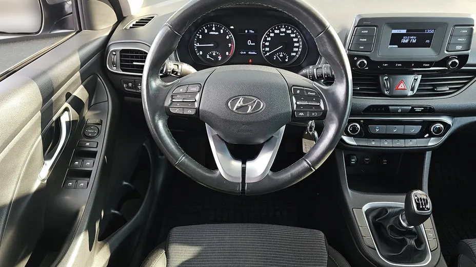 HYUNDAI i30 i30 1.5 DPI Classic +