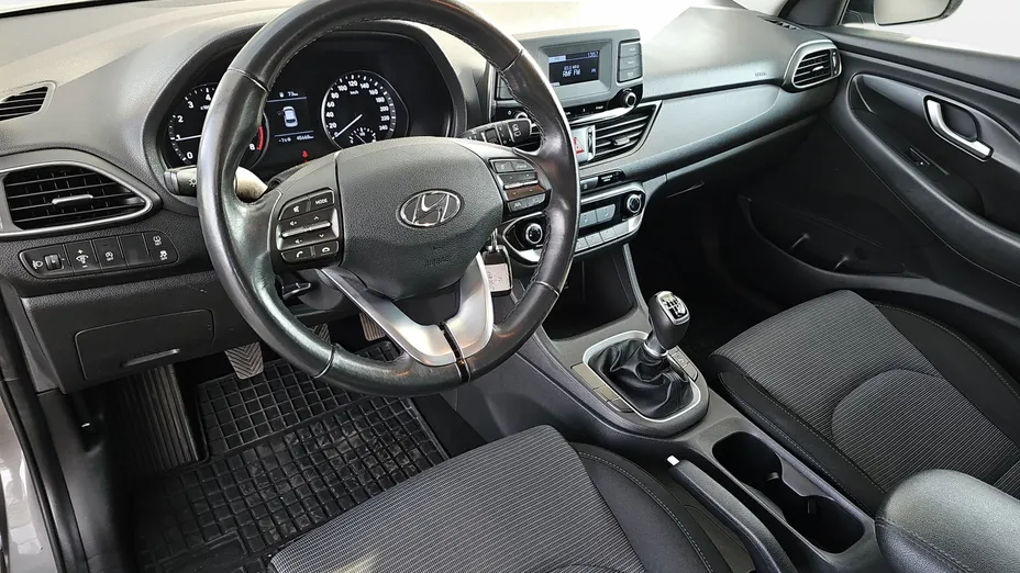 HYUNDAI i30 i30 1.5 DPI Classic +