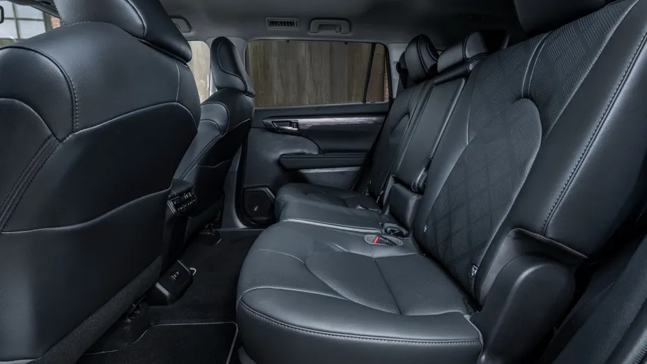 TOYOTA Highlander Highlander 2.5 Hybrid Comfort Nowy