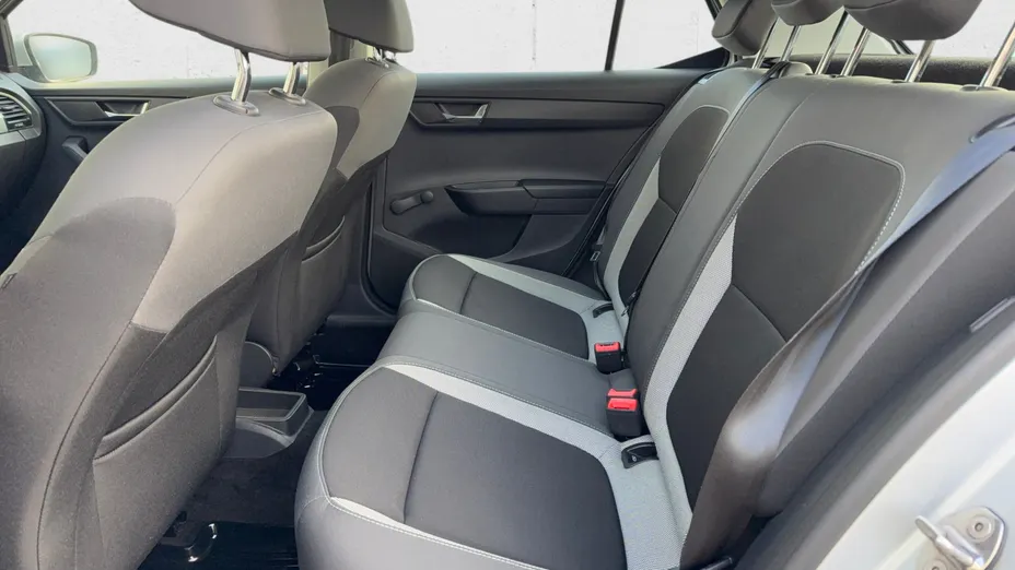 SKODA Fabia Fabia 1.0 TSI Ambition