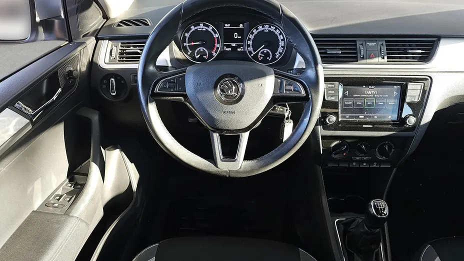 SKODA Rapid Rapid 1.0 TSI Ambition