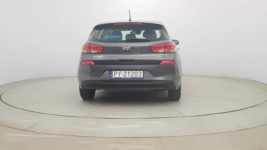 HYUNDAI i30 i30 1.4 Classic +