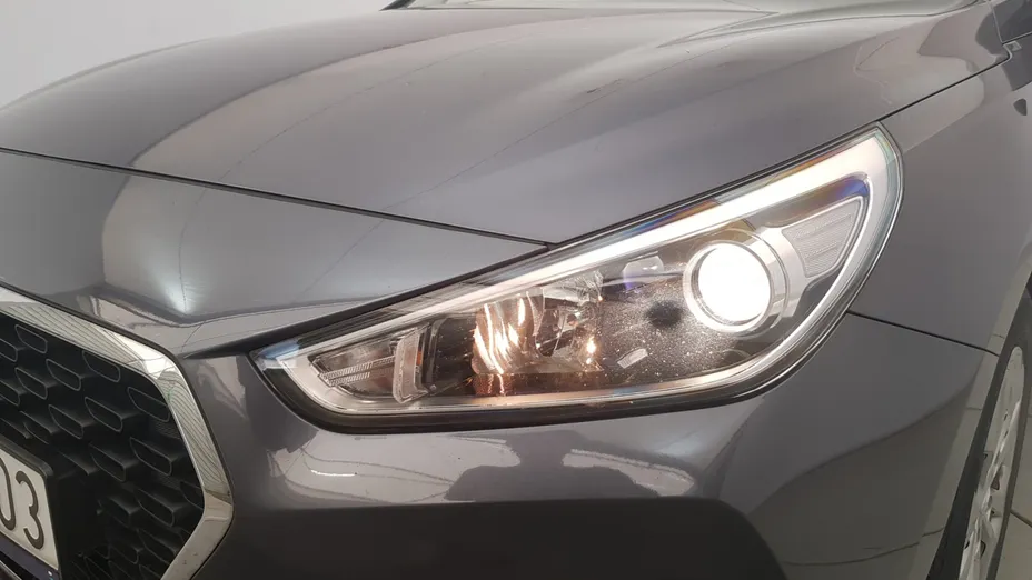 HYUNDAI i30 i30 1.4 Classic +