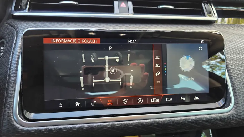 LAND ROVER Range Rover Velar -