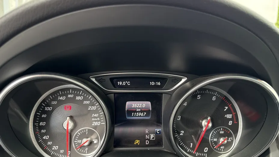 MERCEDES-BENZ GLA GLA 220 4-Matic AMG Line