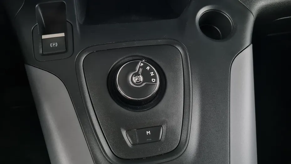 TOYOTA Proace City Verso Proace City Verso Long 1.2 D-4T Family Aut.