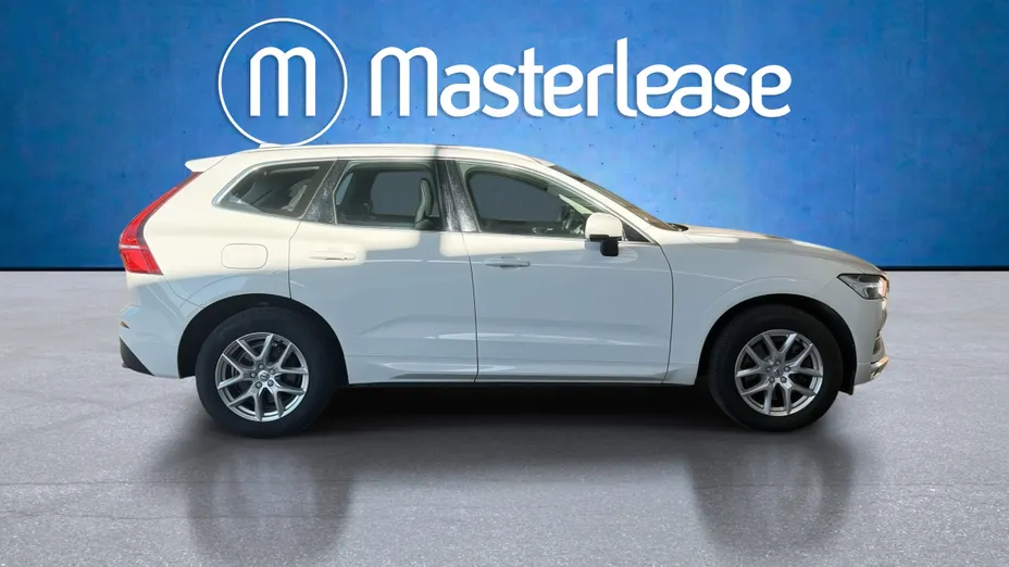 VOLVO XC60 XC60 B4 B Momentum Pro aut