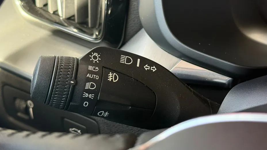 VOLVO XC60 XC60 B4 B Momentum Pro aut