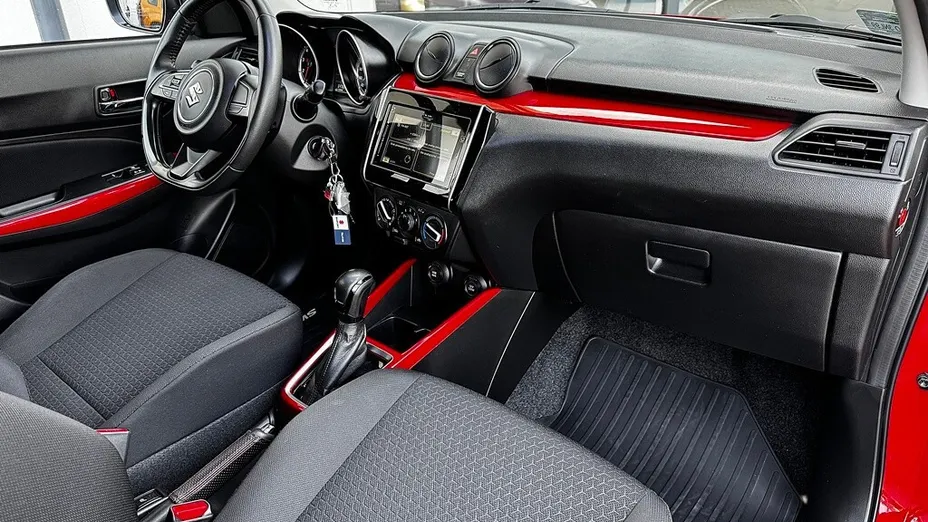 SUZUKI Swift Swift 1.2 Premium Plus CVT