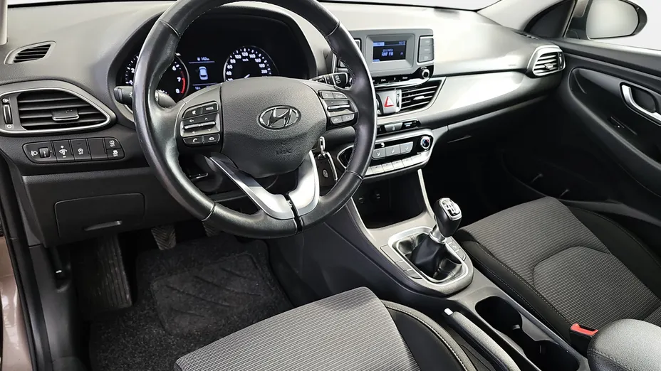 HYUNDAI i30 i30 1.5 DPI Classic +