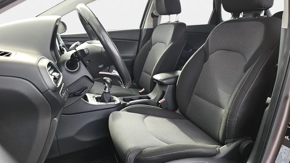 HYUNDAI i30 i30 1.5 DPI Classic +