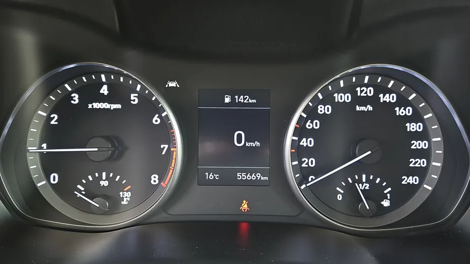 HYUNDAI i30 i30 1.5 DPI Classic +