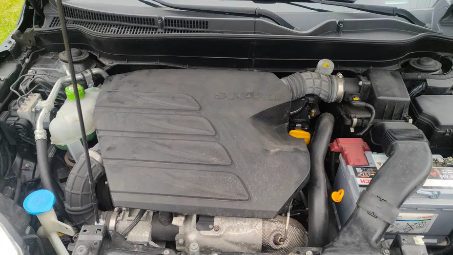 SUZUKI Vitara -