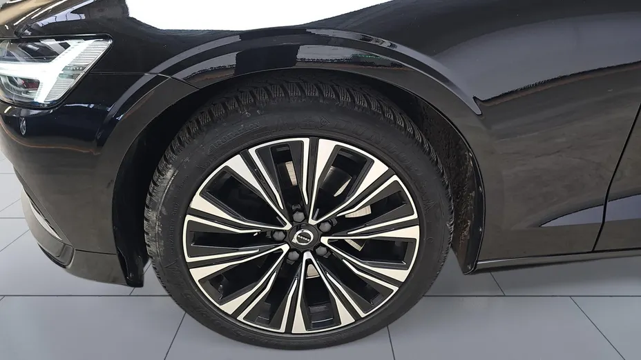 VOLVO V60 V60 B3 B Plus Bright aut