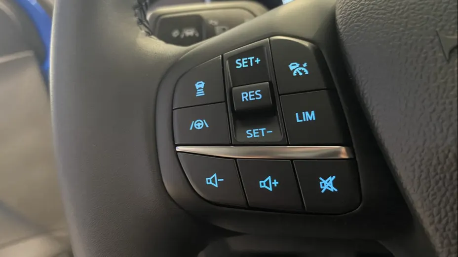 FORD Focus Focus 1.0 EcoBoost mHEV Titanium X aut Nowy