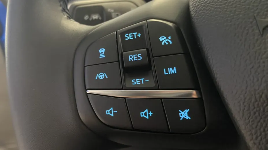 FORD Focus Focus 1.0 EcoBoost mHEV Titanium X aut Nowy