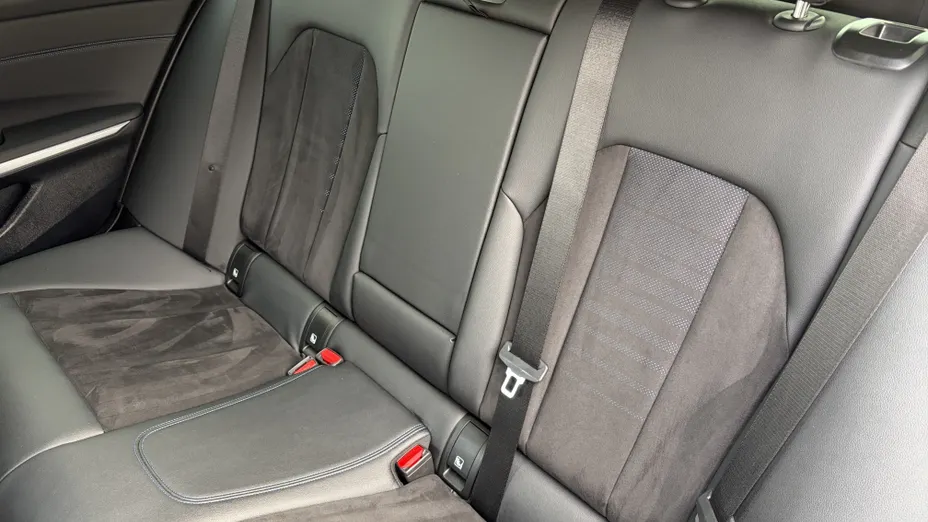 BMW Seria 3 320d xDrive mHEV M Sport aut