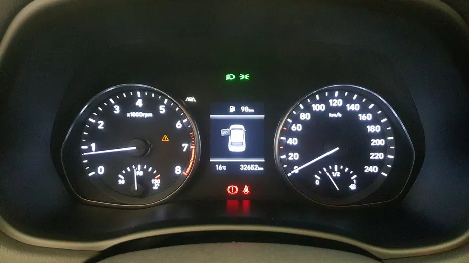 HYUNDAI i30 i30 1.5 DPI Classic +