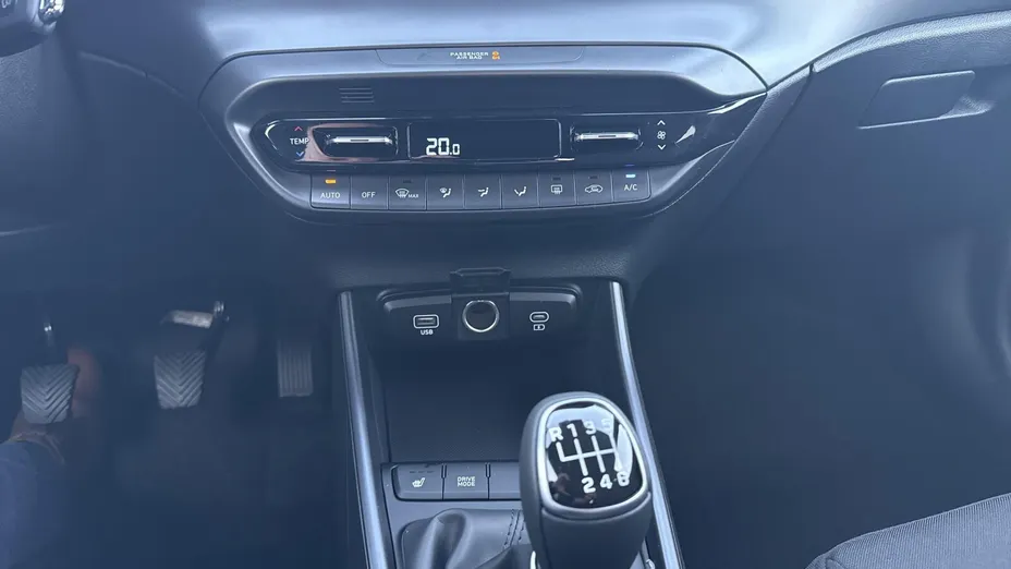 HYUNDAI i20 i20 1.0 T-GDi Modern Black Nowy