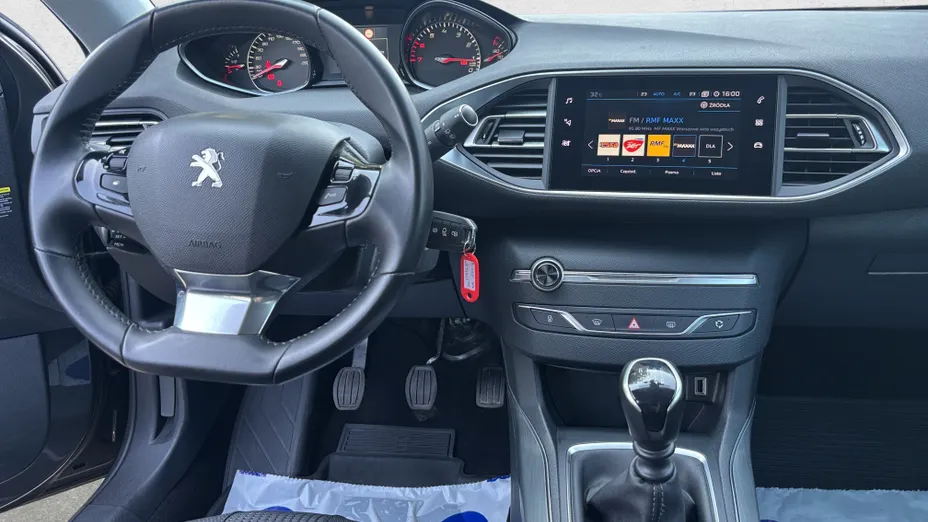PEUGEOT 308 308 1.2 PureTech Allure S&S